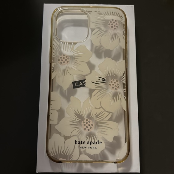 𝐢𝐏𝐡𝐨𝐧𝐞 𝟏𝟐 𝐏𝐫𝐨 𝐌𝐚𝐱 - Picture 9 of 11